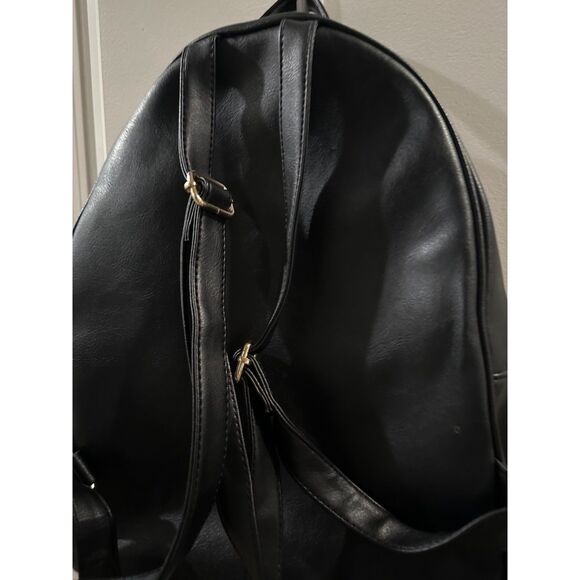 ALDO\'s Women Black Leather Backpack main image 13